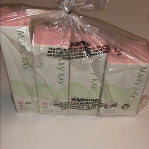 Mary Kay botanical effects set🧴